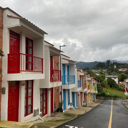 Casa Roma - La Tranquilidad Del Campo En La Ciudad - Rnt 1 0 8 1 3 7- Villa Salento Dış mekan fotoğraf